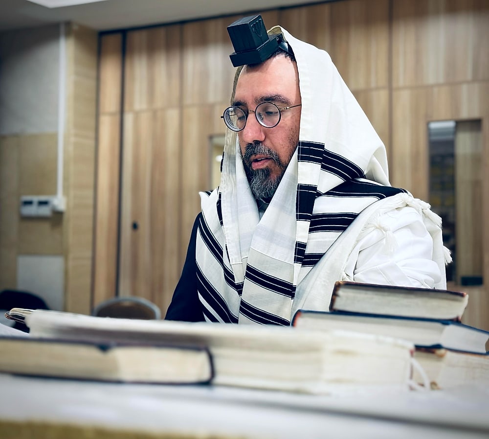 Rabbi Shalom Chazan, kosher certification expert in China and the Far East